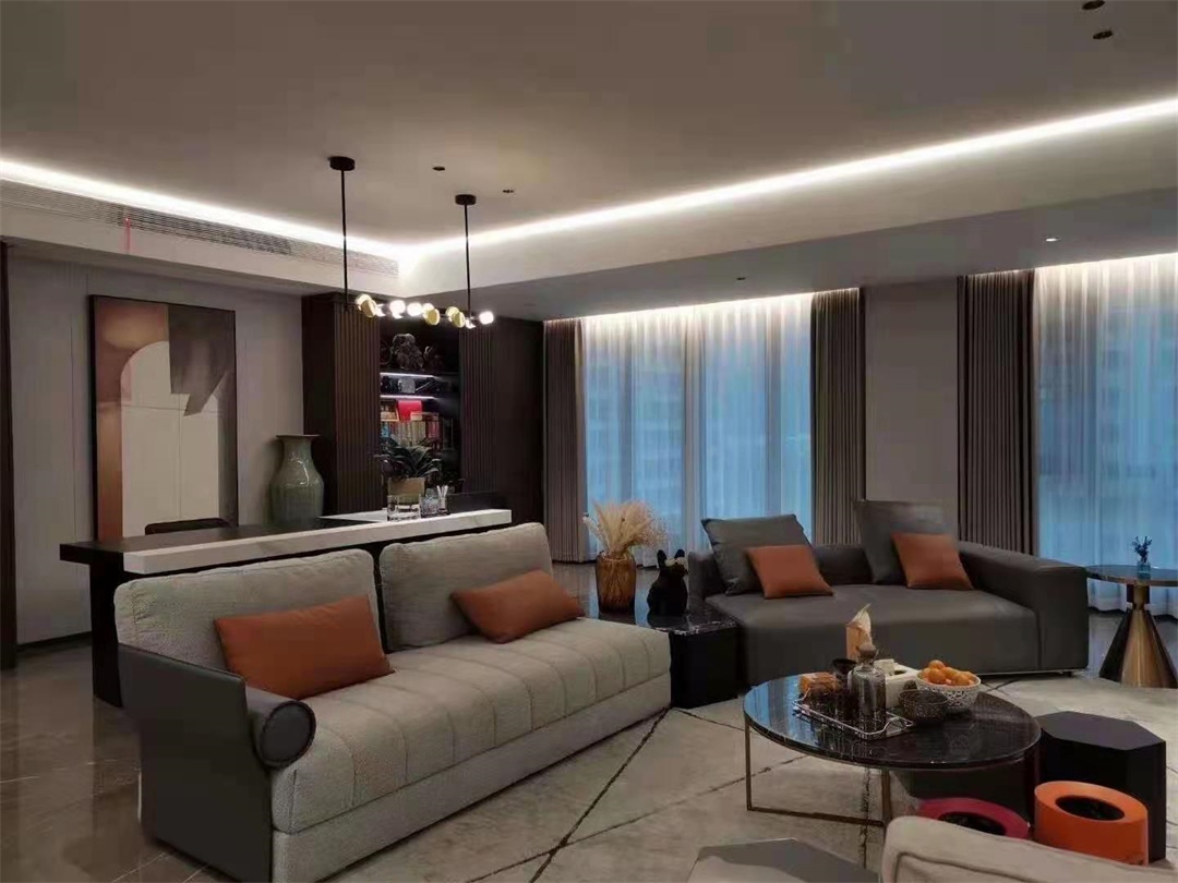 现代简约风格草莓视频APP下载安装案例20210304 (3).jpg