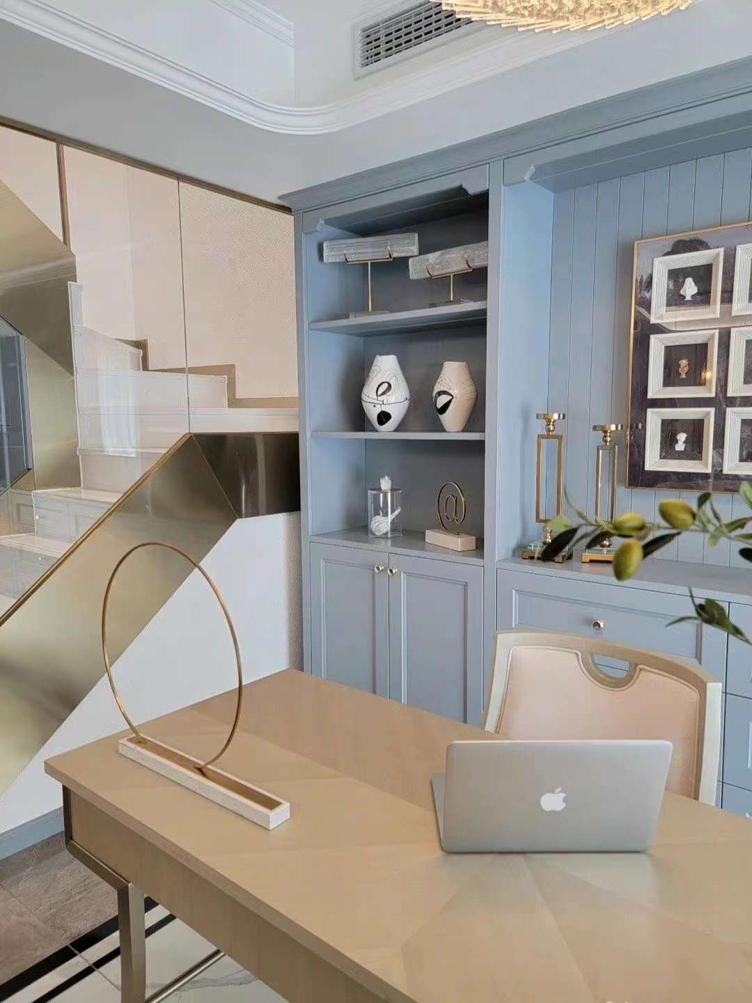 坚定生活，才会草莓色版APP下载。 (3).jpg